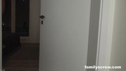 FamilyScrew.24.11.07.Kiwii.Sweet.And.Emma.Evans.Stepdaughters.Love.Stepdads.Dick.XXX.1080p.MP4-WRB