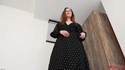 AllOver30.26.03.27.Kayleigh.Davis.XXX.1080p.MP4-WRB