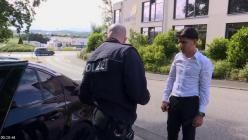 Risiko.auf.Raedern.Die.Polizei.gegen.Raser.und.Poser.2024.German.DOKU.WEB.x264-CLASSiCAL